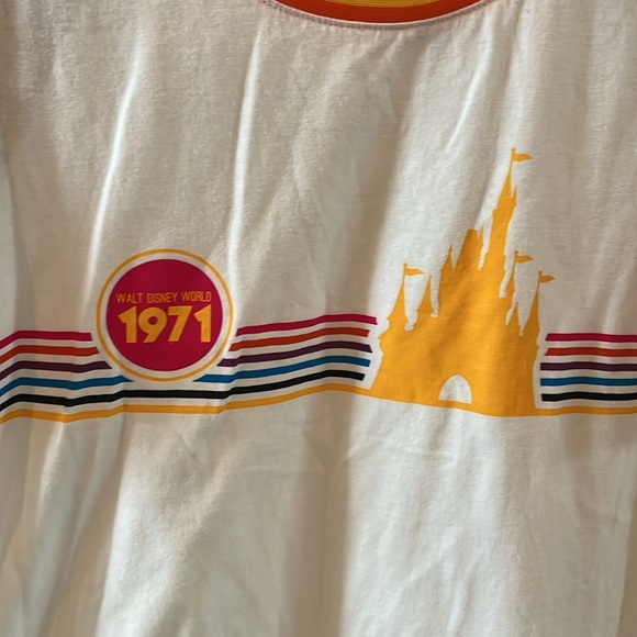 Disney Parks 1971 T-shirt - Picture 2 of 6